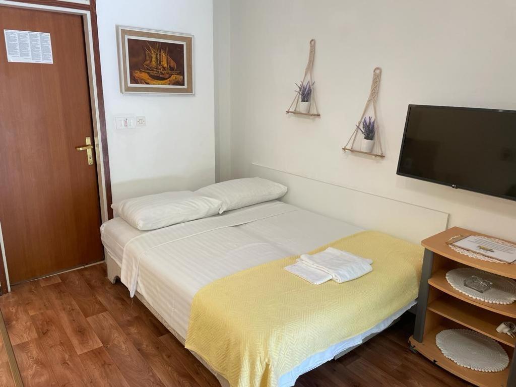 Apartmani Mavrinac Nerezine Camera foto